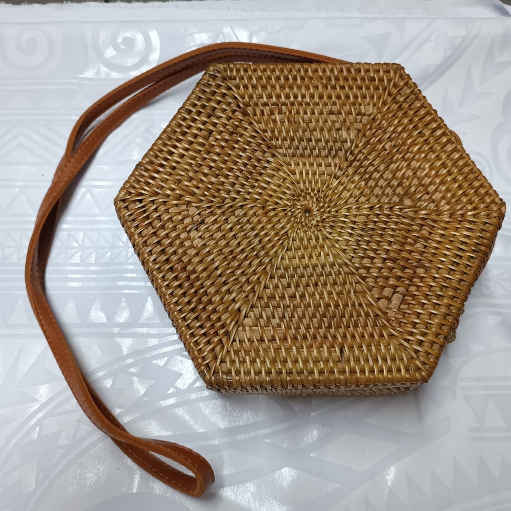 Handwoven Round Rattan Bag - Picture 2 of 4